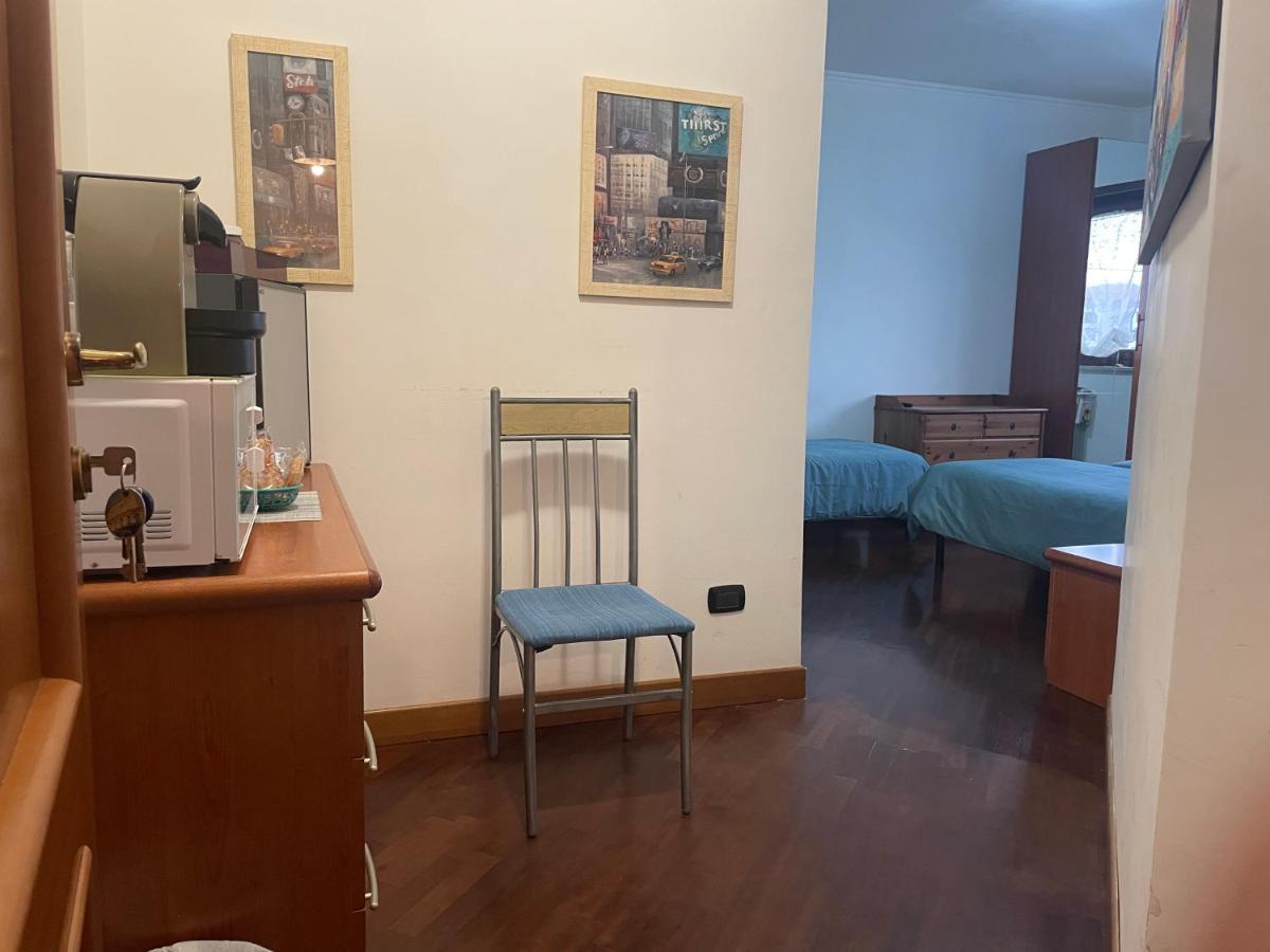 Bb Nuova Fiera Di Roma Bed & Breakfast Fiumicino Luaran gambar